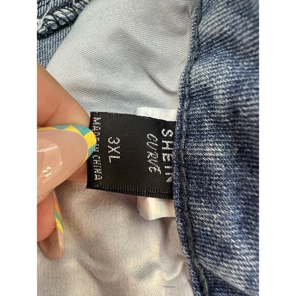 Womens Shein Curve Denim Painted Pocket Shorts Size 3XL - Picture 2 of 11